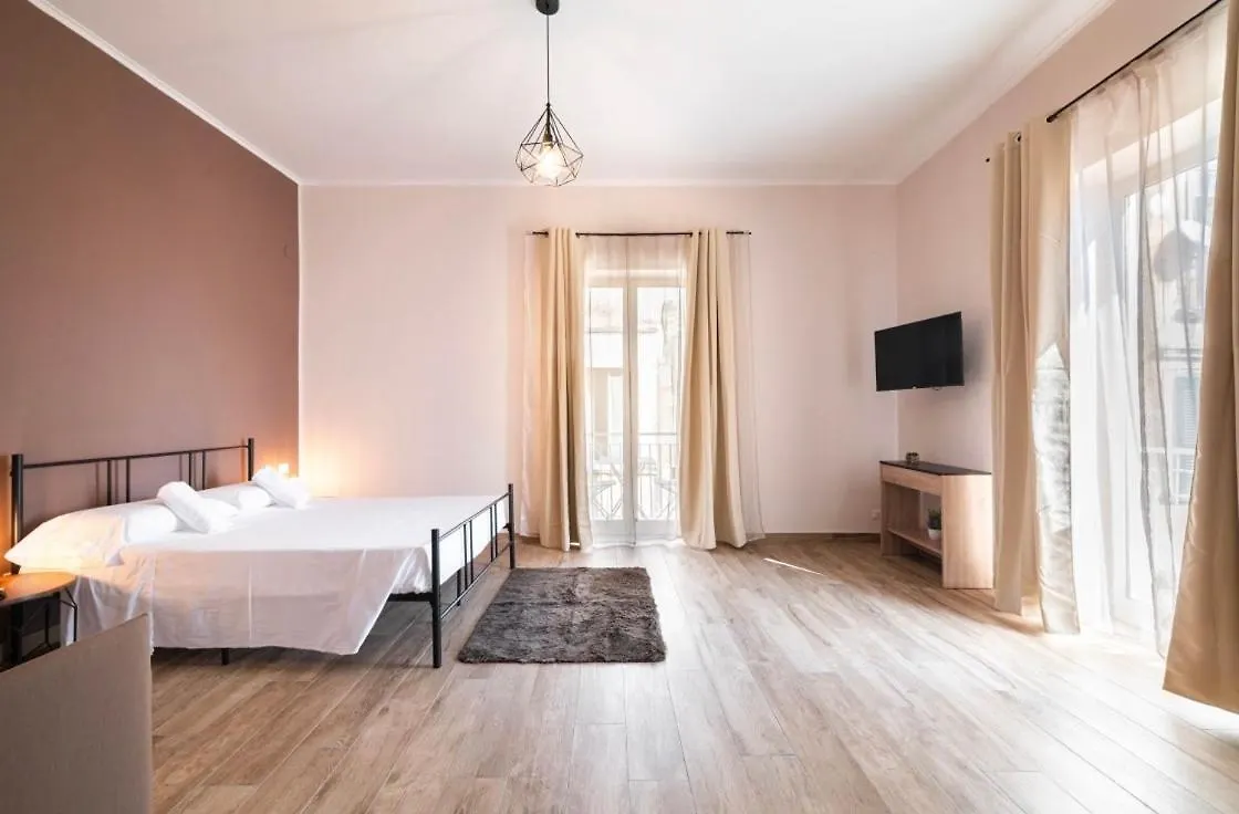 Relais Borbonico Apartment Napels