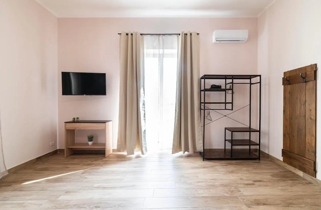 Relais Borbonico Apartment Napels